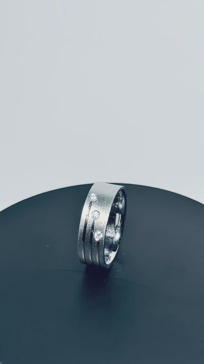 Shadow Arc Ring Packaging